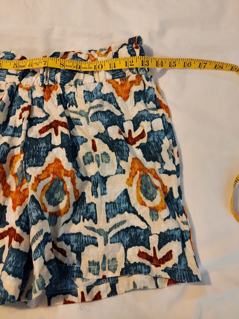 Christian Siriano NY Linen Blend Boho Ikat Shorts With Pockets - S - Picture 5 of 7